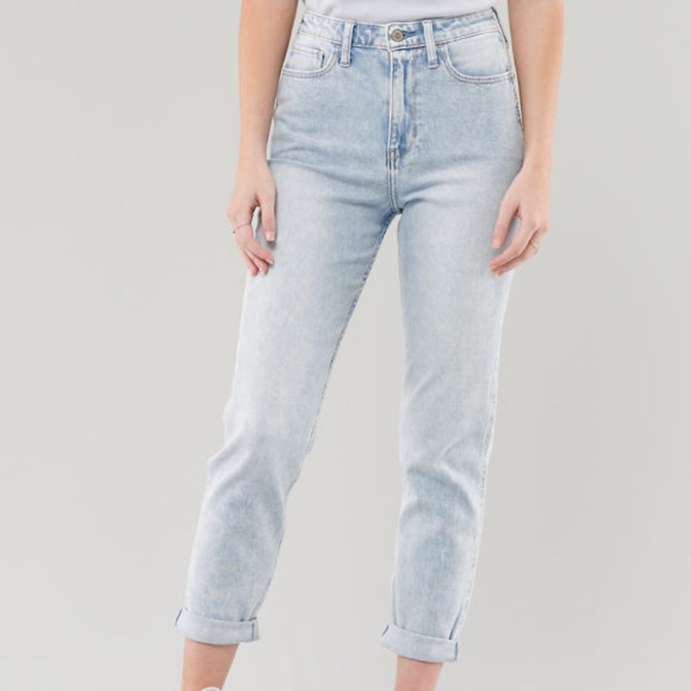 Vintage Stretch Ultra High-Rise Mom Jeans